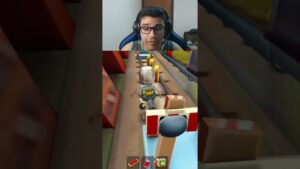 ROBLOX MAS SUBWAY SURFERS! #Shorts