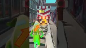 Le PETIT FRERE joue sur ma map SUBWAY SURFERS ! 🐥 #Shorts