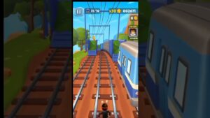 como a gente surfa na terra no subway surfers