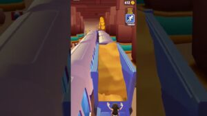 very funny video🚇🎥 subway surfers shorts🩳🩳 #gaming #shorts #trending #subwaysurfers