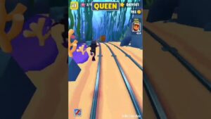 Играю Subway surfers (вышла обновление)