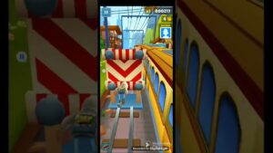 playing Subway surfers im my pc