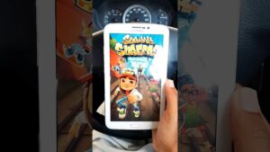 Playing the very first version of Subway Surfers #shorts