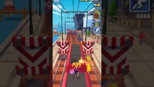 Subway Surfers game short#shortoo#auport#shorts