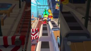 Subway surfers playing 🤮#shorts #subwaysurfer #short #anuraggames