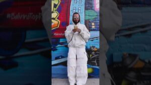 Play as J Balvin in Subway Surfers now #subwaysurfers #jbalvin