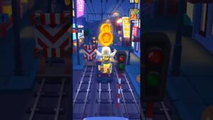 Subway surfers mas se dizer a cor da camisa a vc está usando vc perde