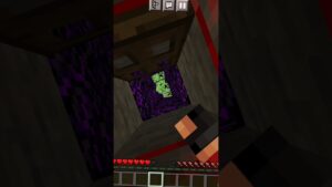 POV: You Play Subway Surfers In Minecraft...#minecraft #shorts