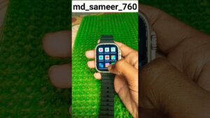 S8 ultra smart watch mein YouTube Subway surfers game 👍#reels #explore #1millionviews