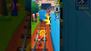 Subway surfers gameplay  #shorts        #viral #subwaysurf #game #gaming  #running