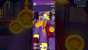 Subway Surfers: Dodging Obstacles, Setting Records!"
