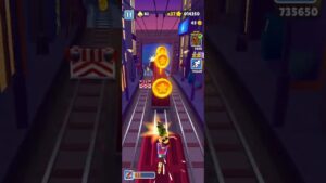 Subway Surfers - Vegas Queens - Tricky Camo - Short