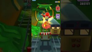 Subway surfers 🙏 🙏#subwaysurfersshorts #youtubeshort #like #subscribe #support #shorts